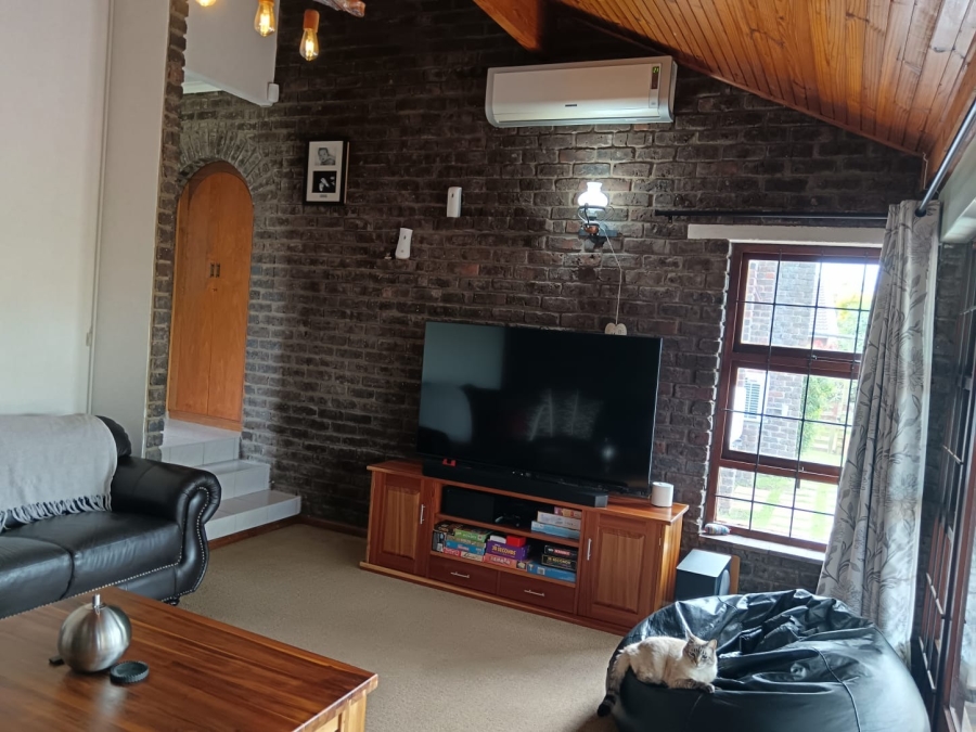 3 Bedroom Property for Sale in Beacon Bay North Eastern Cape